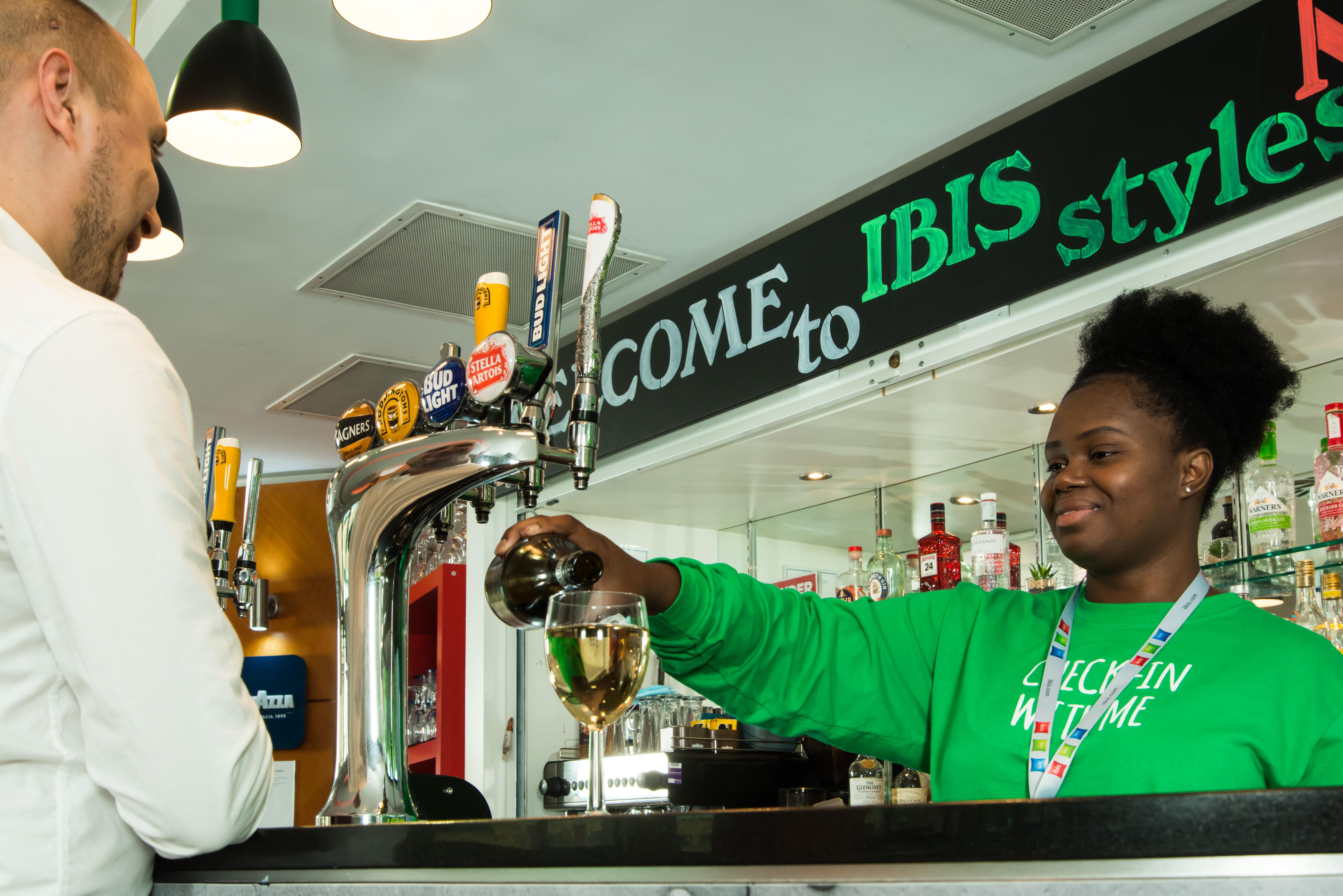 Ibis Styles Birmingham Nec & Airport Hotel Bickenhill Exterior photo