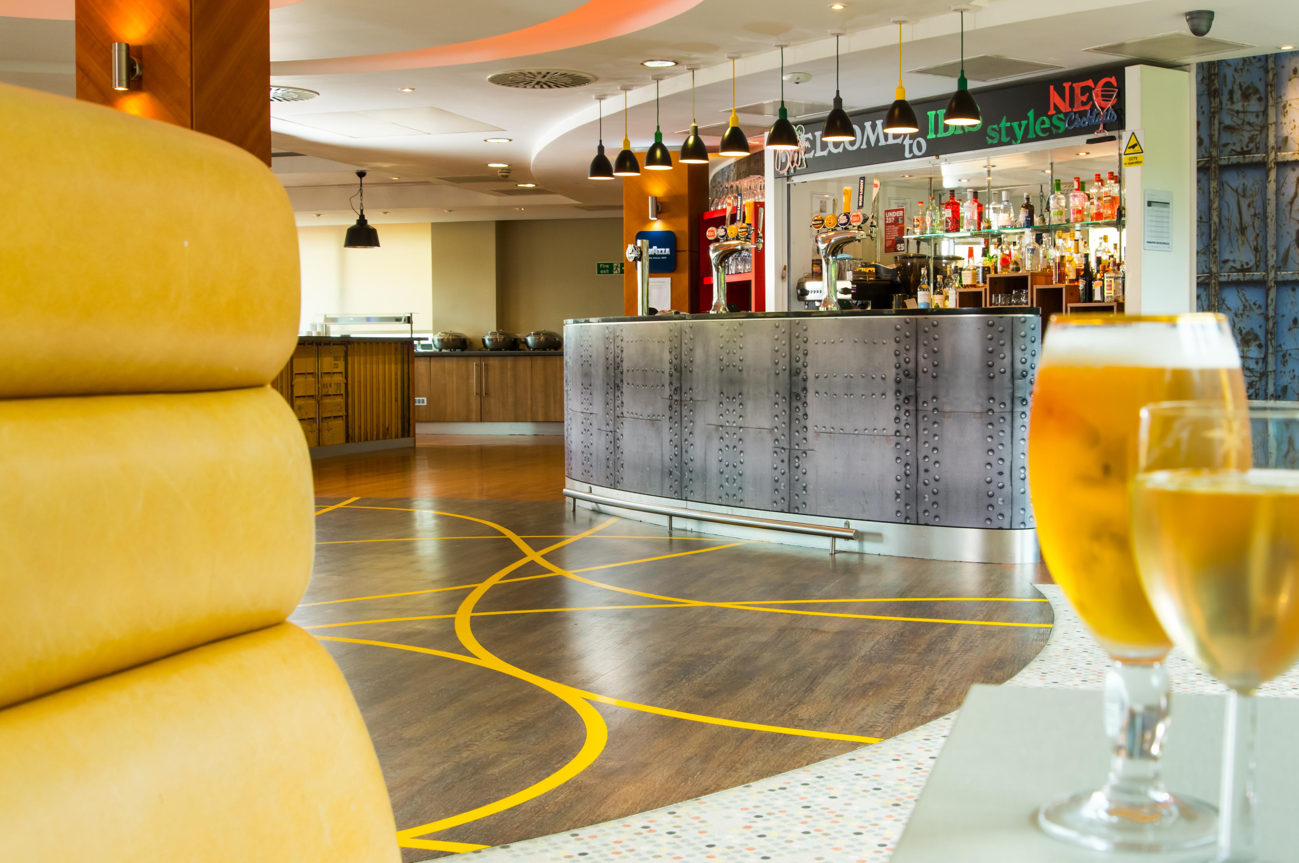 Ibis Styles Birmingham Nec & Airport Hotel Bickenhill Exterior photo